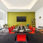 Hotel Vienna House Easy By Wyndham 4*