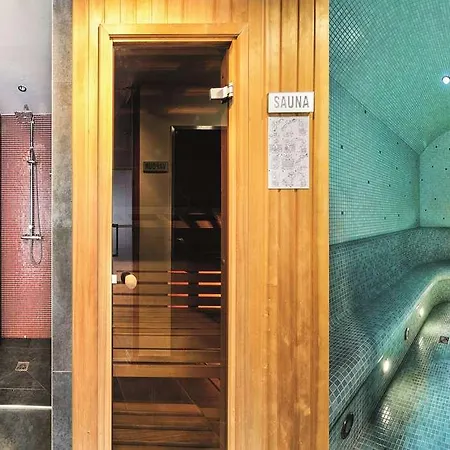 Vienna House Easy By Wyndham Szálloda 4*