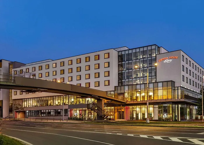 Vienna House Easy By Wyndham 4* Плзень