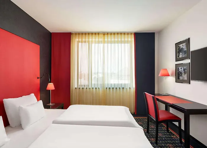 Готель Vienna House Easy By Wyndham