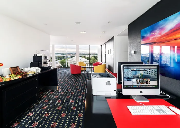 Vienna House Easy By Wyndham Готель