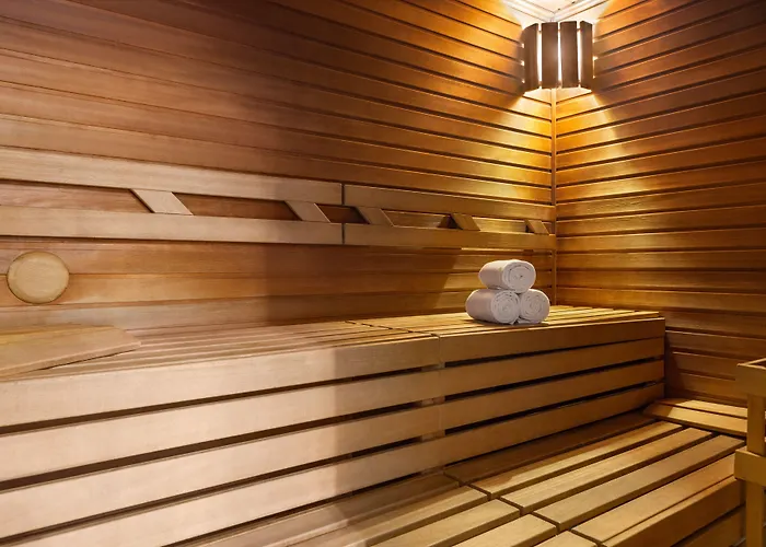 Готель Vienna House Easy By Wyndham 4*