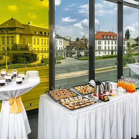Vienna House Easy By Wyndham 4* Pilsen