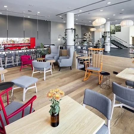 Vienna House Easy By Wyndham 4* Pilsen