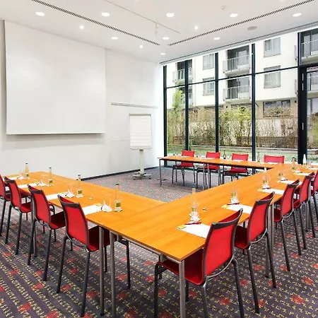 Vienna House Easy By Wyndham 4* Pilsen