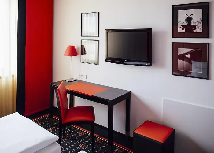 Vienna House Easy By Wyndham Пльзень