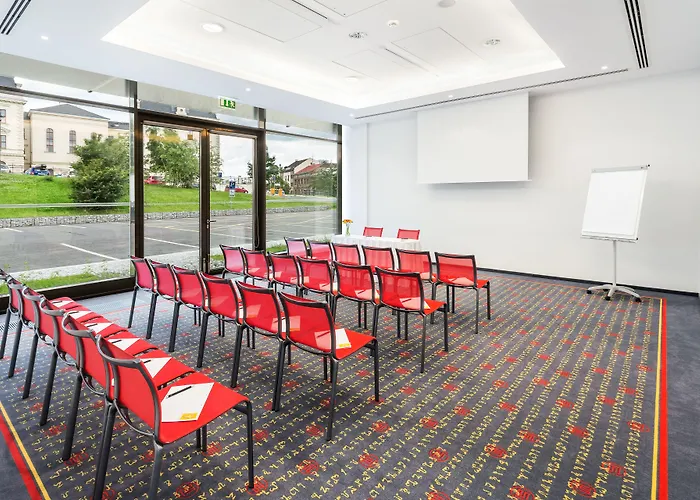 Vienna House Easy By Wyndham Отель Пльзень