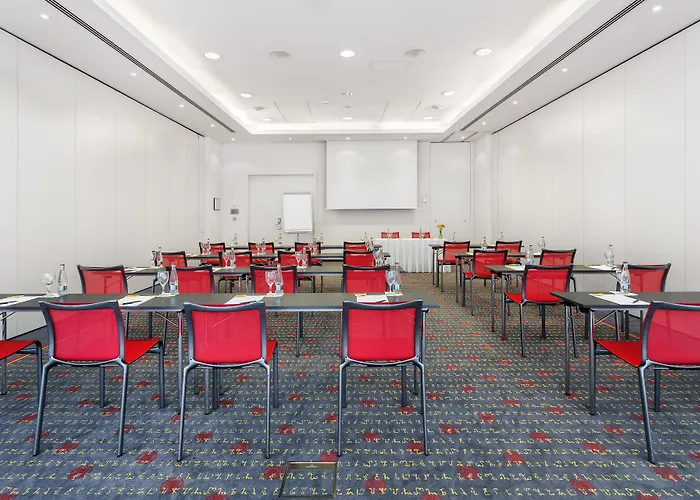 Vienna House Easy By Wyndham Пльзень